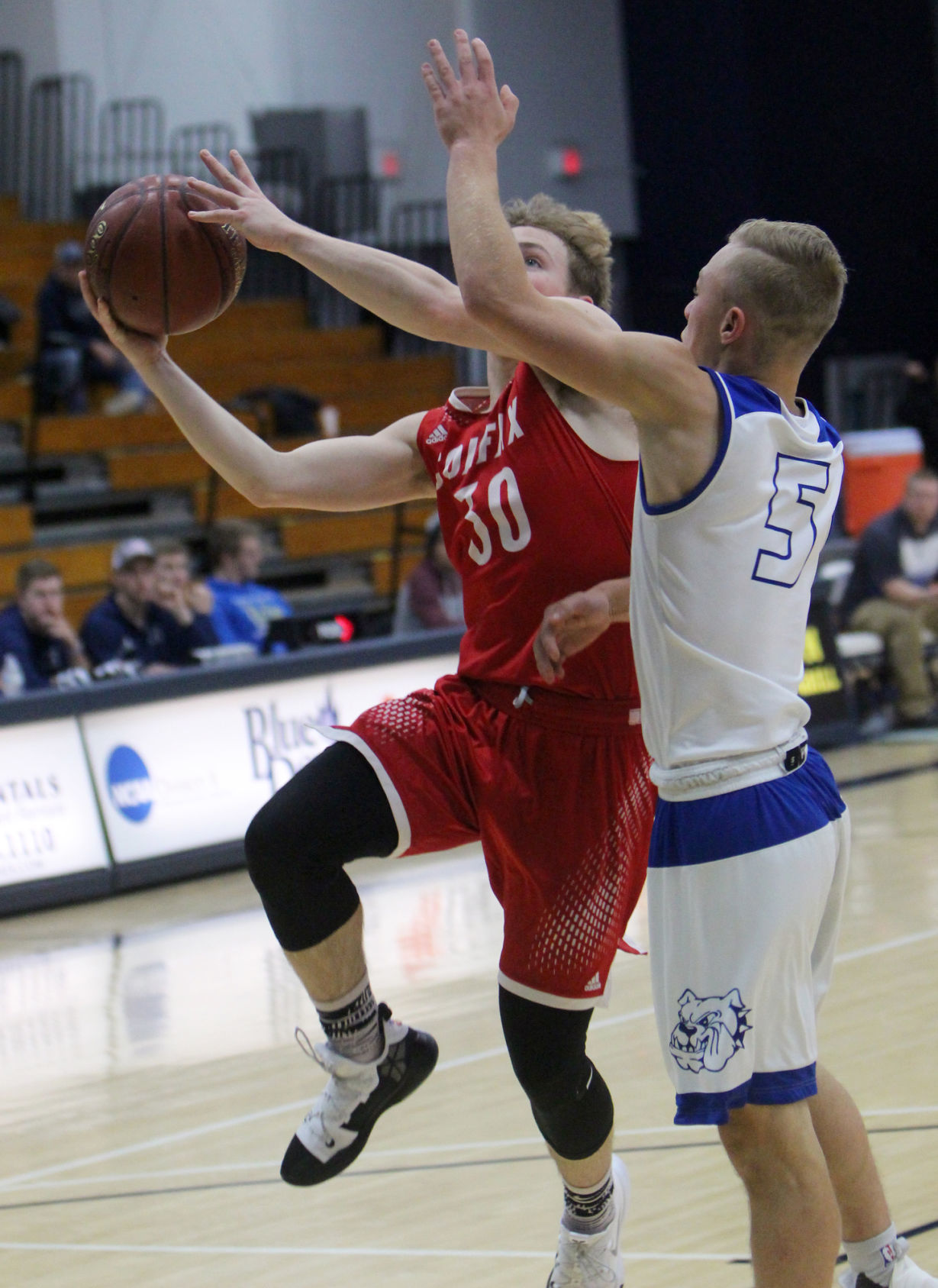 McDonell boys basketball vs Colfax at UW-Stout 12-1-18